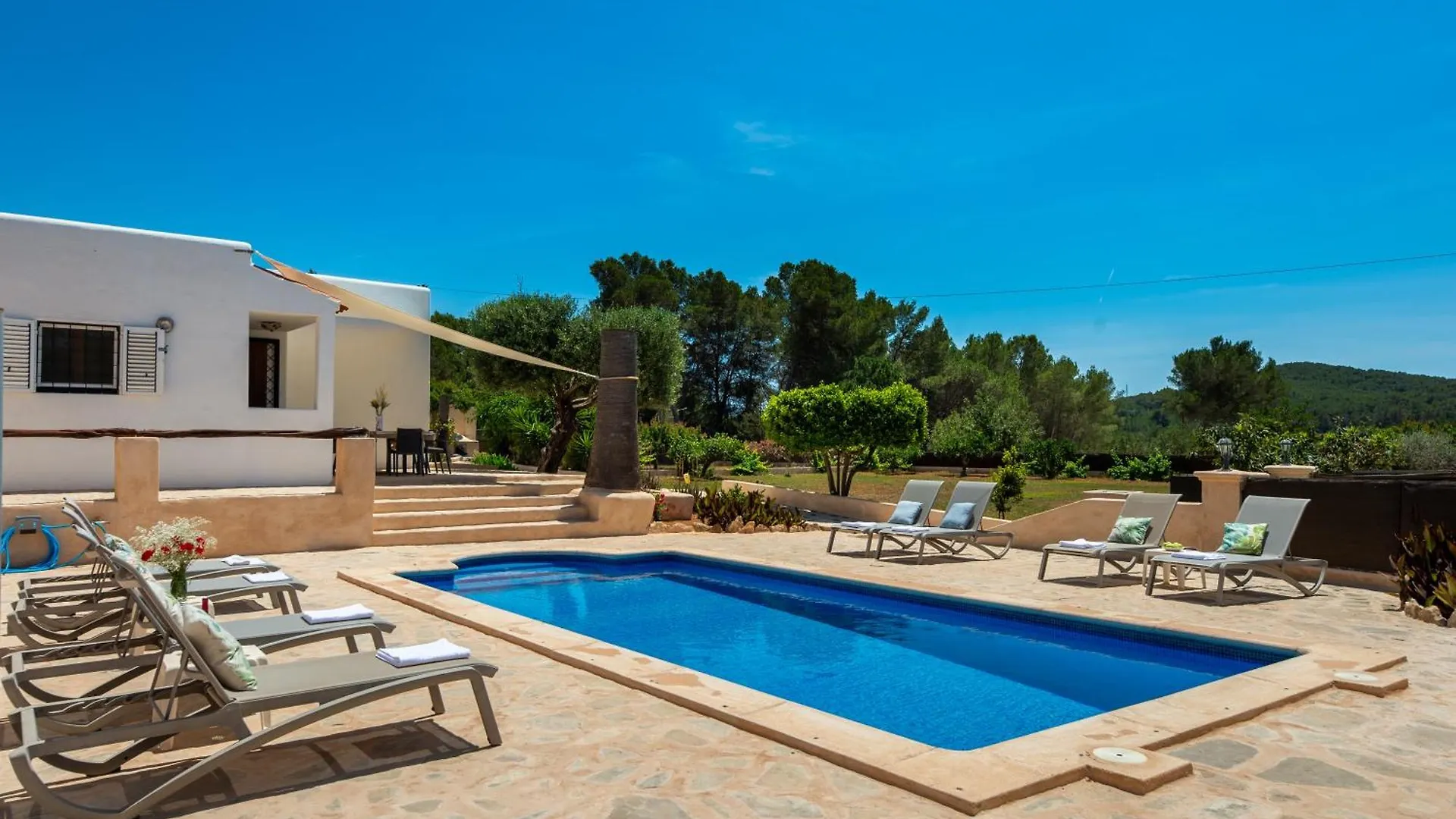 Villa Can Carreras Sant Llorenc de Balafia